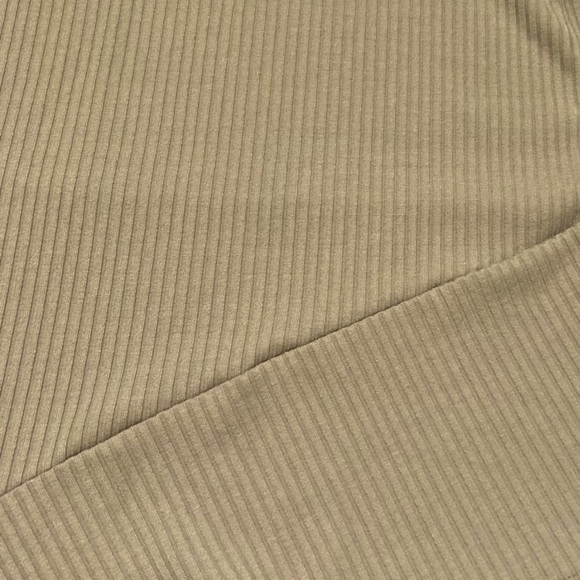 Fig Clothing Oma ribbed body con asymmetrical high low beige oatmeal color skirt - Picture 5 of 9